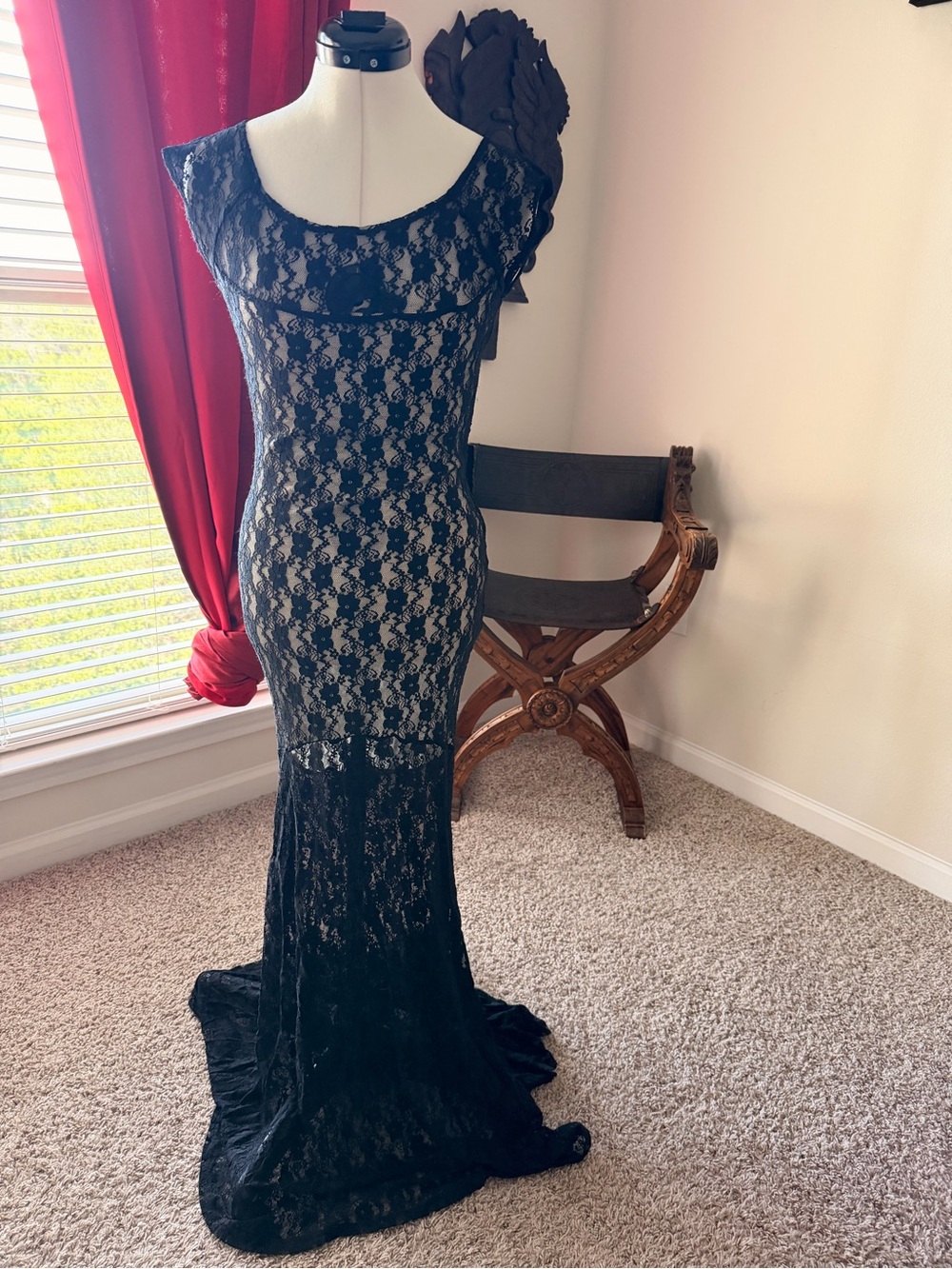 Black Lace Maxi Evening Gown - Elegant Formal Dress